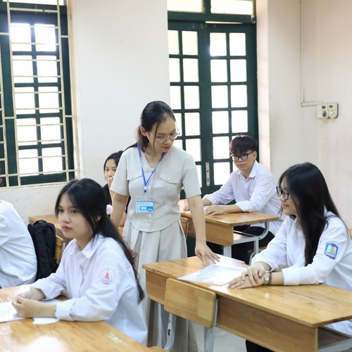 [Podcast] Dự kiến bỏ hình thức đình chỉ học với học sinh