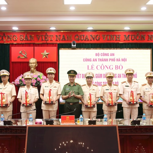 [Podcast] Hà Nội: Nhiều chỉ huy cấp phòng Công an thành phố nghỉ hưu sớm