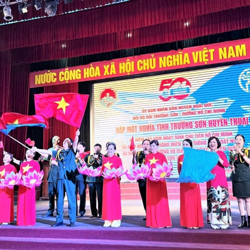 Hội Bộ đội Trường Sơn - Đường Hồ Chí Minh huyện Hoài Đức gặp mặt truyền thống