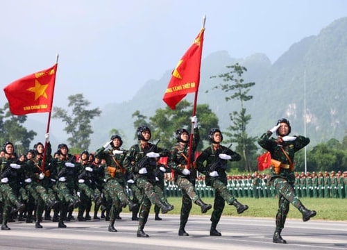 [Podcast] Hà Nội hút khách dịp lễ 2-9, vé máy bay tăng giá