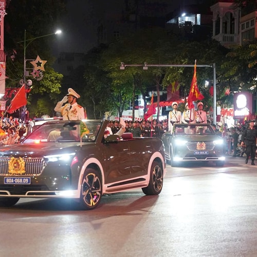 [Podcast] Hà Nội cấm nhiều tuyến đường từ 12h30 ngày 24-8 phục vụ luyện tập diễu binh