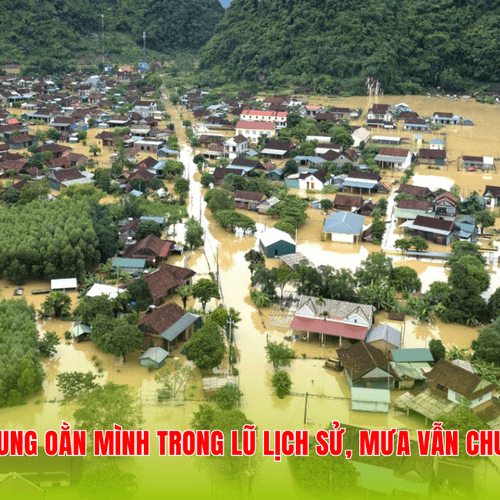 Miền Trung oằn mình trong lũ lịch sử, mưa vẫn chưa dừng