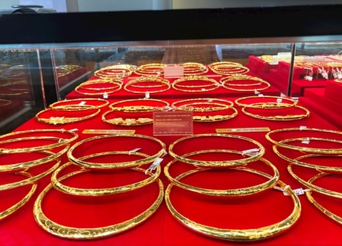 [Podcast] Giá vàng lao dốc từ đỉnh lịch sử, chuyên gia dự báo còn dư địa tăng dài hạn