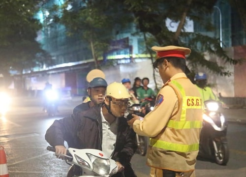 [Podcast] Tin tức ngày 9-11: Hà Nội: Hơn 300 tài xế vi phạm nồng độ cồn trong hai ngày cuối tuần