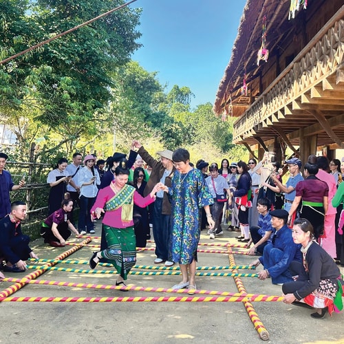 [Podcast] Hà Nội đón tuần lễ văn hóa lớn nhất năm: Đại đoàn kết các dân tộc 2025