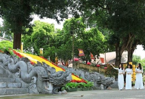 [Podcast] Tin tức ngày 31-12: Phát hiện khảo cổ quan trọng tạo cơ sở phục dựng điện Kính Thiên