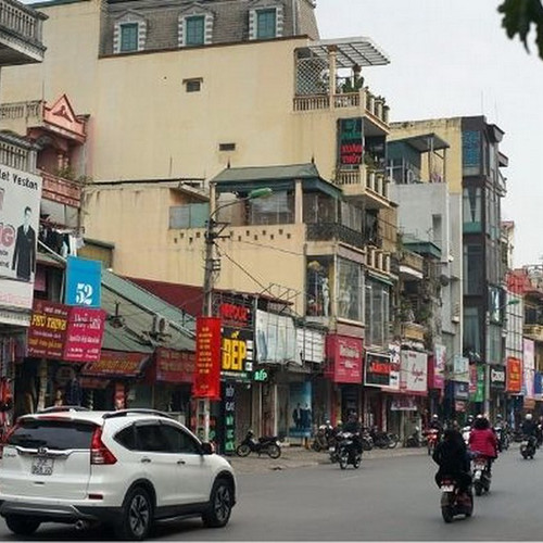 [Podcast] Tin tức ngày 13-2: Thí điểm cấm xe taxi lưu thông trên phố Khâm Thiên
