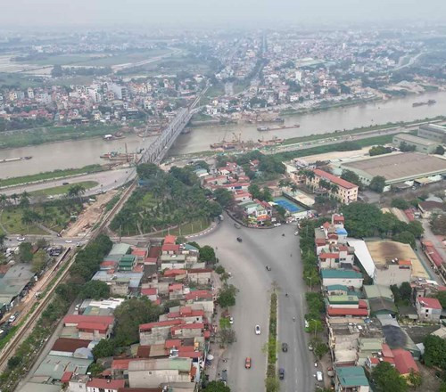 [Podcast] Hà Nội: Cấm lưu thông để xây dựng tuyến đường đê Đá ở Phù Đổng