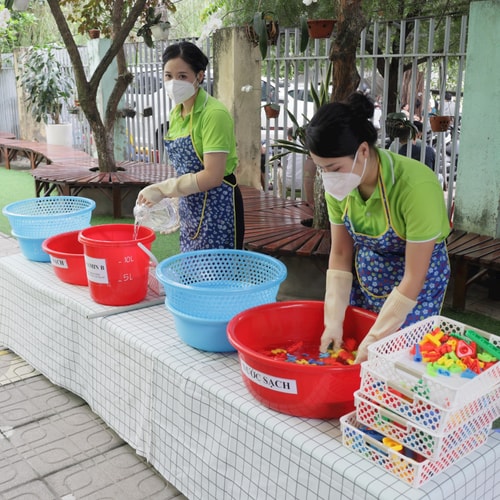 [Podcast] Tin tức ngày 21-4: Hà Nội phát động chiến dịch phòng bệnh tay chân miệng trong trường học