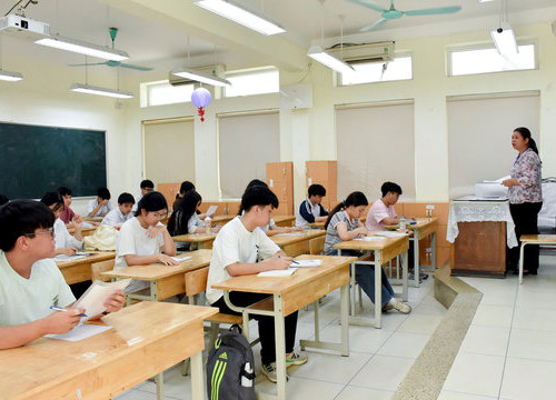 [Podcast] Tin tức ngày 14-8: Đề xuất bỏ môn thi thứ ba trong kỳ thi vào lớp 10