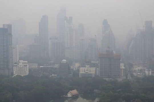 Các tỉnh miền Bắc Thái Lan tiếp tục bị bao phủ bởi khí độc