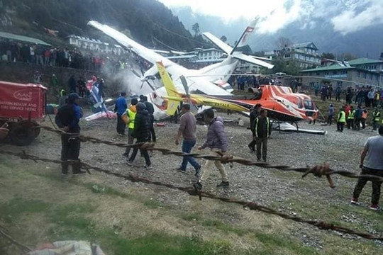 Nepal: Hai máy bay va chạm tại sân bay, ít nhất hai người tử vong