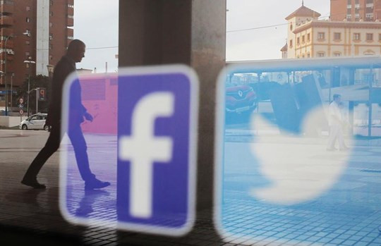 Nga ra tối hậu thư buộc Facebook, Twitter tuân thủ Luật An ninh mạng
