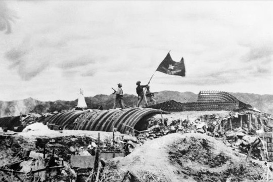 Nhiều hoạt động kỷ niệm 65 năm Chiến thắng Điện Biên Phủ