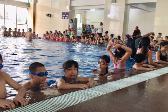 Hà Nội: Phát động toàn dân tập luyện môn bơi, phòng chống đuối nước