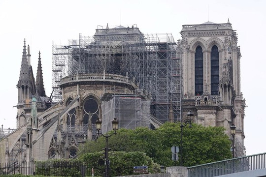 Hạ viện Pháp thông qua dự luật về khôi phục nhà thờ Đức Bà