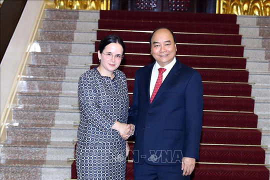 Thủ tướng Nguyễn Xuân Phúc tiếp Quốc Vụ khanh Bộ Ngoại giao Romania