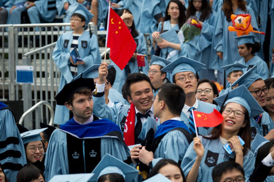 Lo "bẫy tình báo", Mỹ muốn siết chặt thị thực với sinh viên, học giả Trung Quốc