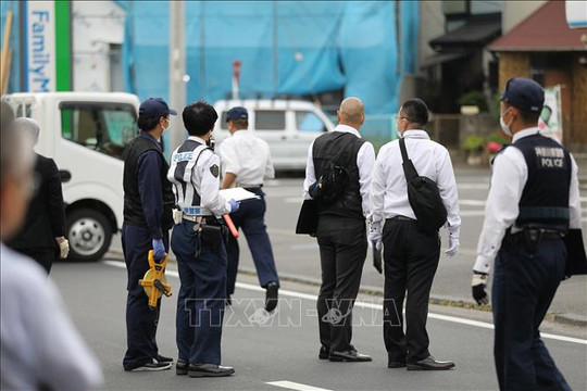 Chính phủ Nhật Bản họp khẩn cấp bàn cách bảo đảm an toàn cho học sinh