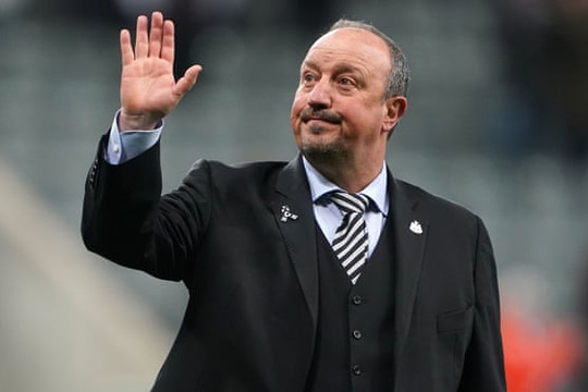 HLV Benitez chia tay Newcastle sau 3 năm dẫn dắt