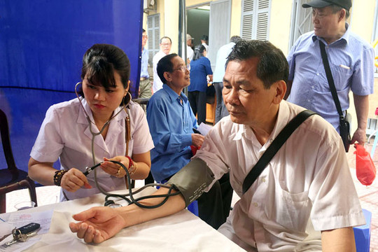 Hà Nội: Khám sức khỏe cho các đối tượng chính sách