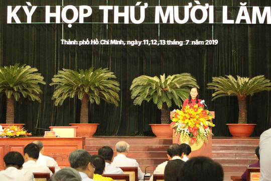 Khai mạc kỳ họp thứ mười lăm, HĐND thành phố Hồ Chí Minh khóa IX