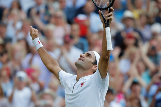 Hạ Nadal, Roger Federer lần thứ 12 vào chung kết Wimbledon