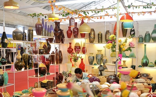 650 gian hàng tham gia Hội chợ quốc tế quà tặng hàng thủ công mỹ nghệ Hà Nội