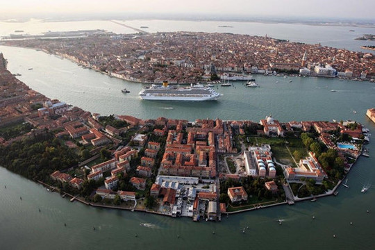 Venice sẽ cấm tàu du lịch, siêu du thuyền vào thành phố
