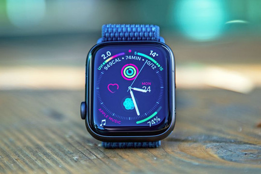 Apple Watch 5 sẽ có thêm các phiên bản vỏ gốm và vỏ titan