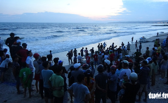 4 người chết, mất tích khi tắm biển ở Bình Thuận
