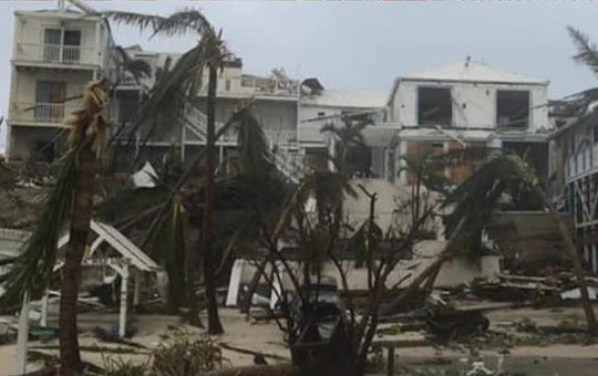 Siêu bão "quái vật" Dorian tàn phá Bahamas, Mỹ tuyên bố tình trạng khẩn cấp