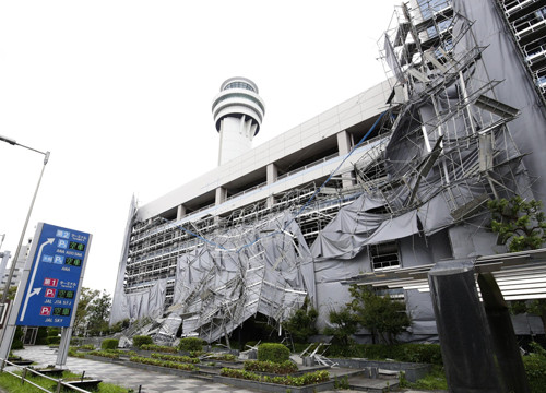 Ít nhất 42 người thương vong khi bão Faxai đổ bộ Nhật Bản