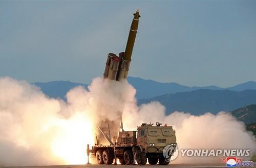 Triều Tiên phóng hai vật thể bay ra vùng biển phía Đông