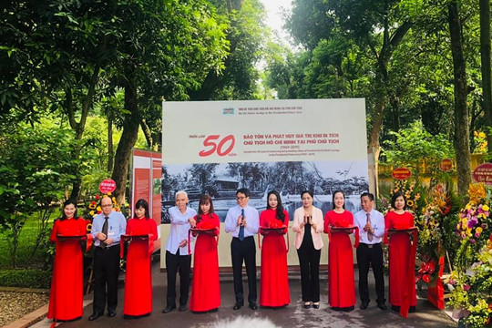50 năm bảo tồn và phát huy giá trị Khu di tích Chủ tịch Hồ Chí Minh