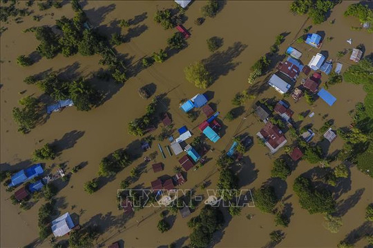 Thủ tướng gửi điện thăm hỏi về thiệt hại do bão Podul gây ra tại Thái Lan