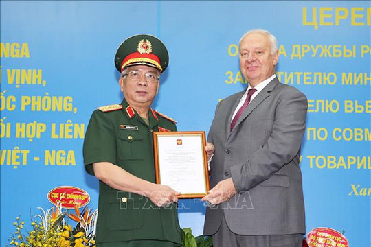 Thứ trưởng Bộ Quốc phòng Nguyễn Chí Vịnh được trao tặng Huân chương Hữu nghị của Liên bang Nga