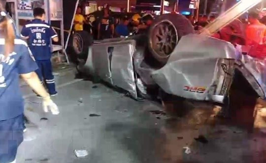 Tai nạn giao thông nghiêm trọng tại Thái Lan, 13 người thiệt mạng