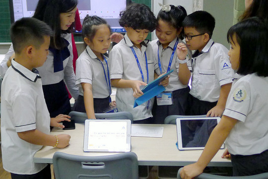 VNPT và NTT tặng phòng học thông minh cho trường tiểu học Archimedes