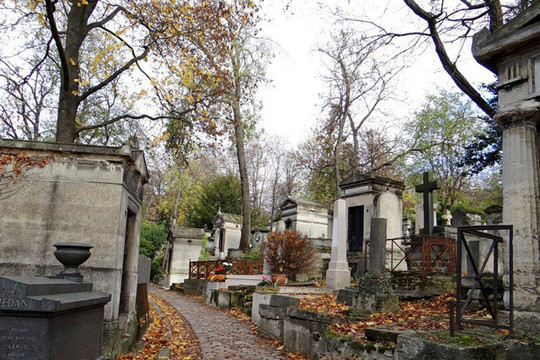 Père Lachaise – Khu vườn yên tĩnh của Paris