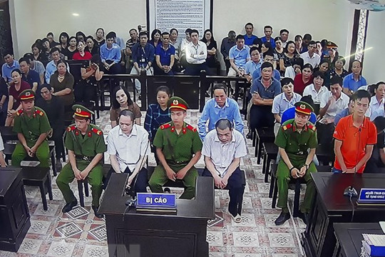 Bị can vụ gian lận thi cử ở Hà Giang nói lời sau cùng, tuyên án ngày 25-10