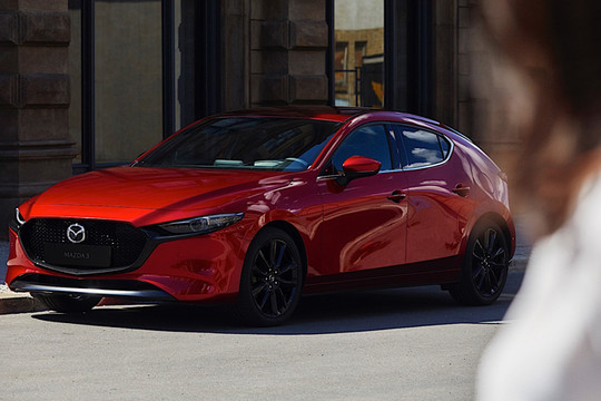 Mazda 3 sắp ra mắt không có động cơ SkyActiv-X tiêu thụ chỉ 3,7 lít/100km