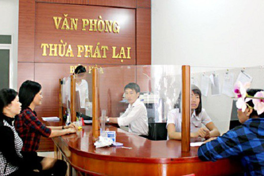 Cần sớm kiện toàn hành lang pháp lý về thừa phát lại ở Việt Nam
