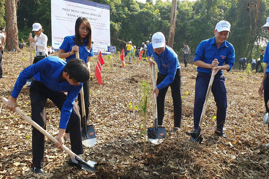 1.200 đoàn viên, thanh niên tham gia trồng cây tại Khu di tích K9