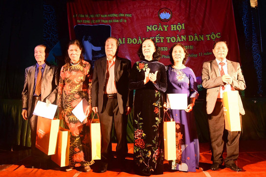 Trưởng ban Dân vận Trung ương dự Ngày hội Đại đoàn kết toàn dân tộc tại quận Ba Đình