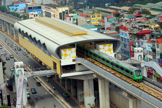 Rà soát, cân đối bố trí vốn, tháo gỡ cho các dự án đường sắt đô thị của Hà Nội