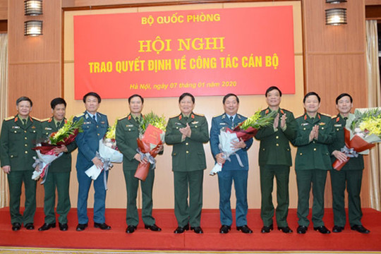 Trao Quyết định bổ nhiệm Thứ trưởng Bộ Quốc phòng và hai Phó Tổng Tham mưu trưởng QĐND Việt Nam