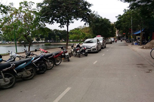 Tái diễn vi phạm trật tự giao thông, đô thị xung quanh hồ Ba Mẫu