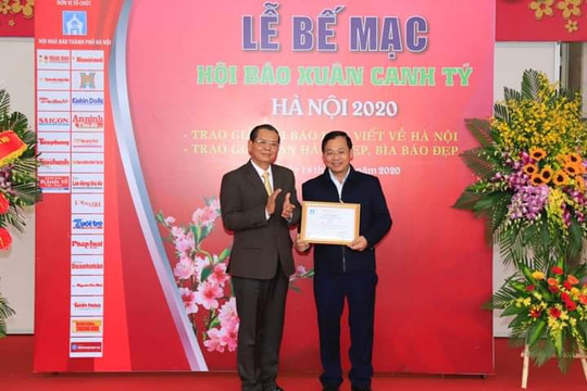 Báo Hànộimới đoạt giải A Bìa báo đẹp tại Hội báo Xuân Canh Tý - Hà Nội 2020