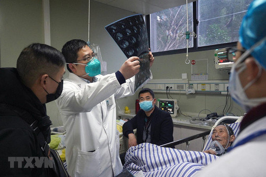 Đã có 54 người tử vong vì dịch viêm phổi lạ, y tế Vũ Hán bị quá tải